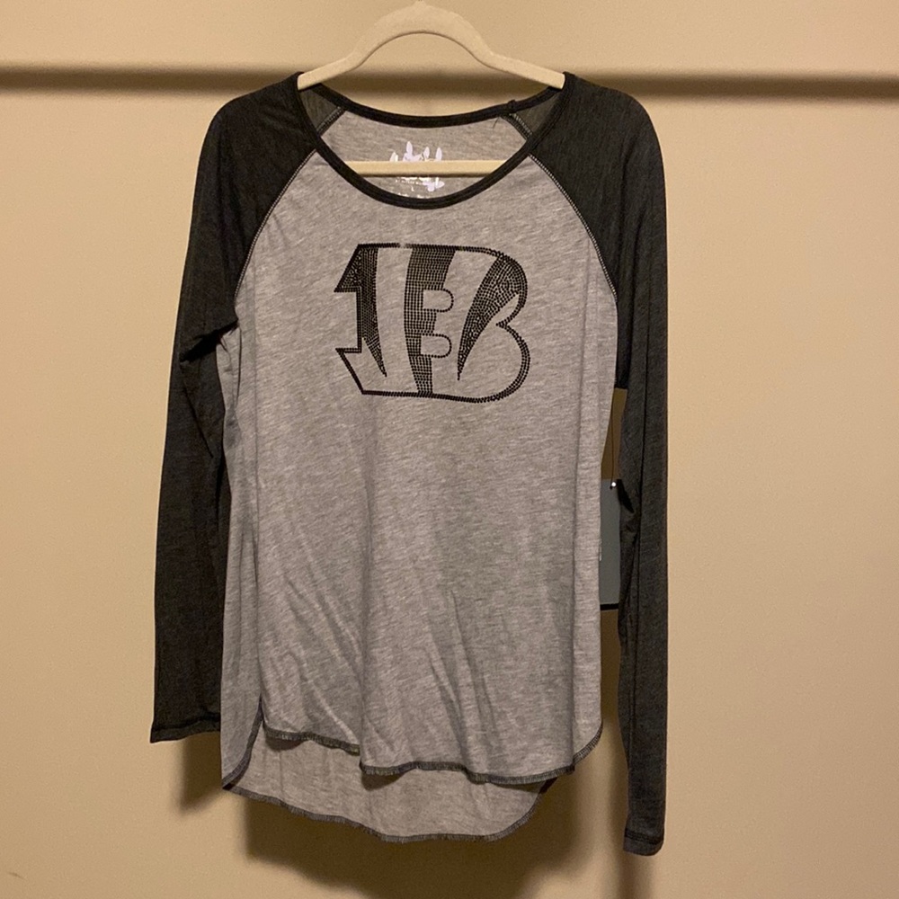 Cincinnati Bengals long sleeved T- brand new